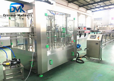 Sus 304 Meyve Suyu Şişesi Dolum Makinesi 10000 Bph Meyve Suyu Paketleme Makinesi